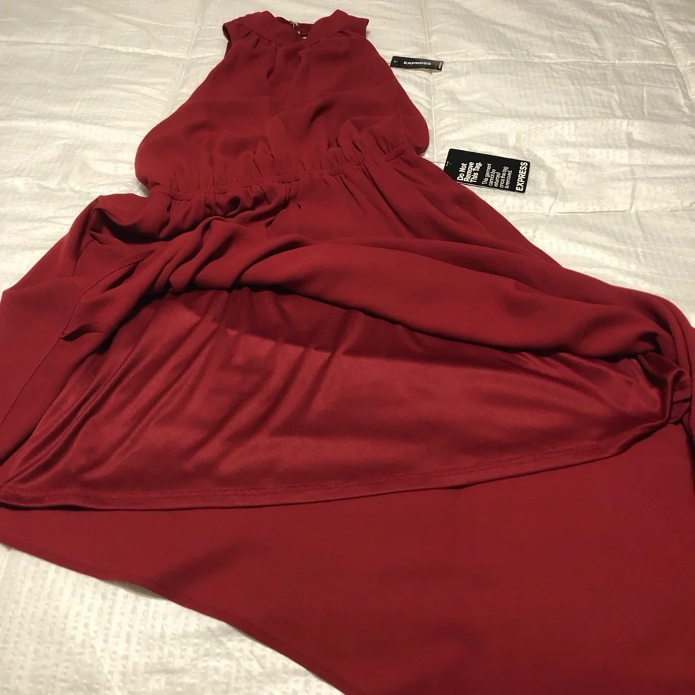 EXPRESS Women’s Dress Size XS Red‎  N.W.T.Halter Asymmetrical Stretch Mock Neck.